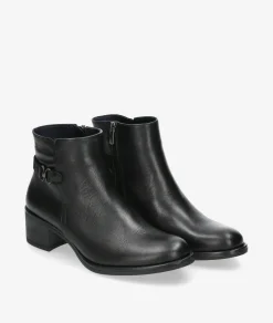 Botines Dorking 8966 en negro
