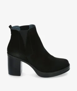 Botines Funny Lola 452 en serraje negro