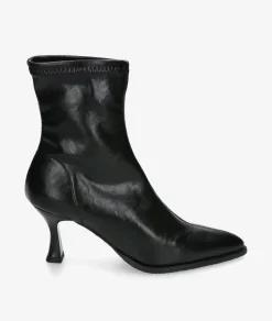 Botines pabloochoa.shoes 78039 en negro