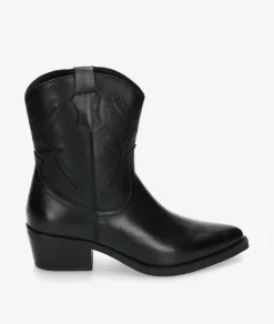 Botines pabloochoa.shoes 05 en negro