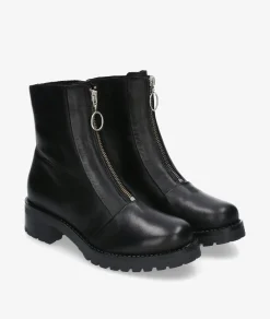 Botines Traveris B-1377 M en negro