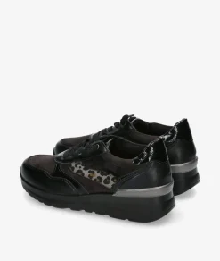 Deportivos Amarpies 29394 en negro