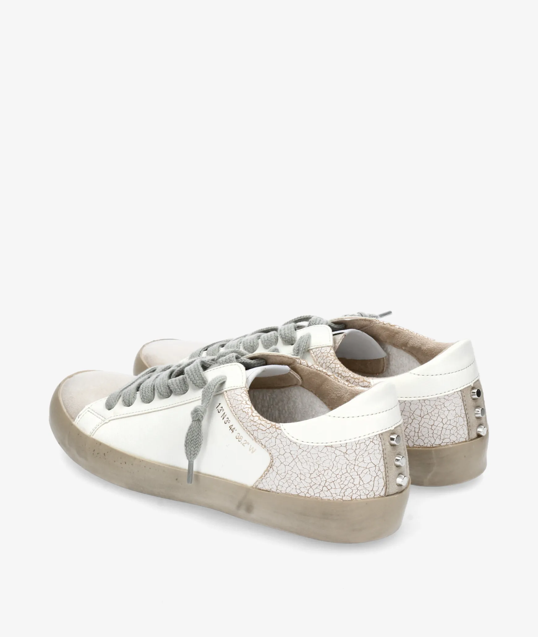 Deportivos CORINA M4501 en blanco