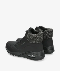Deportivos Skechers 167988 en negro