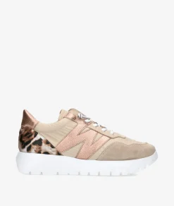 Deportivos Wonders A-24100 en beige