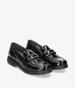 Mocasines Fluchos F1794 en charol negro