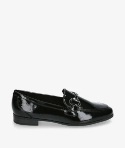 Mocasines MARCO TOZZI 2-24248-25 en charol negro