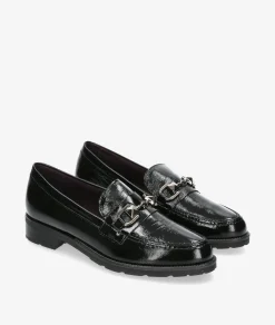 Mocasines Pitillos 10180 en charol negro