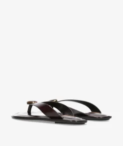 Sandalias CORINA M6445 en burdeos