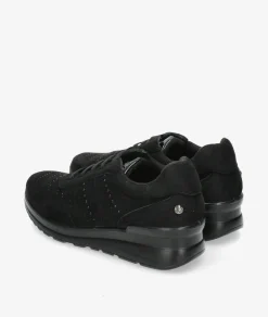 Zapatos confort Amarpies 27000 en negro