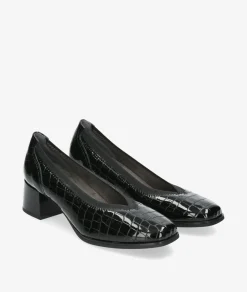 Zapatos de vestir Pitillos 10120 en charol negro